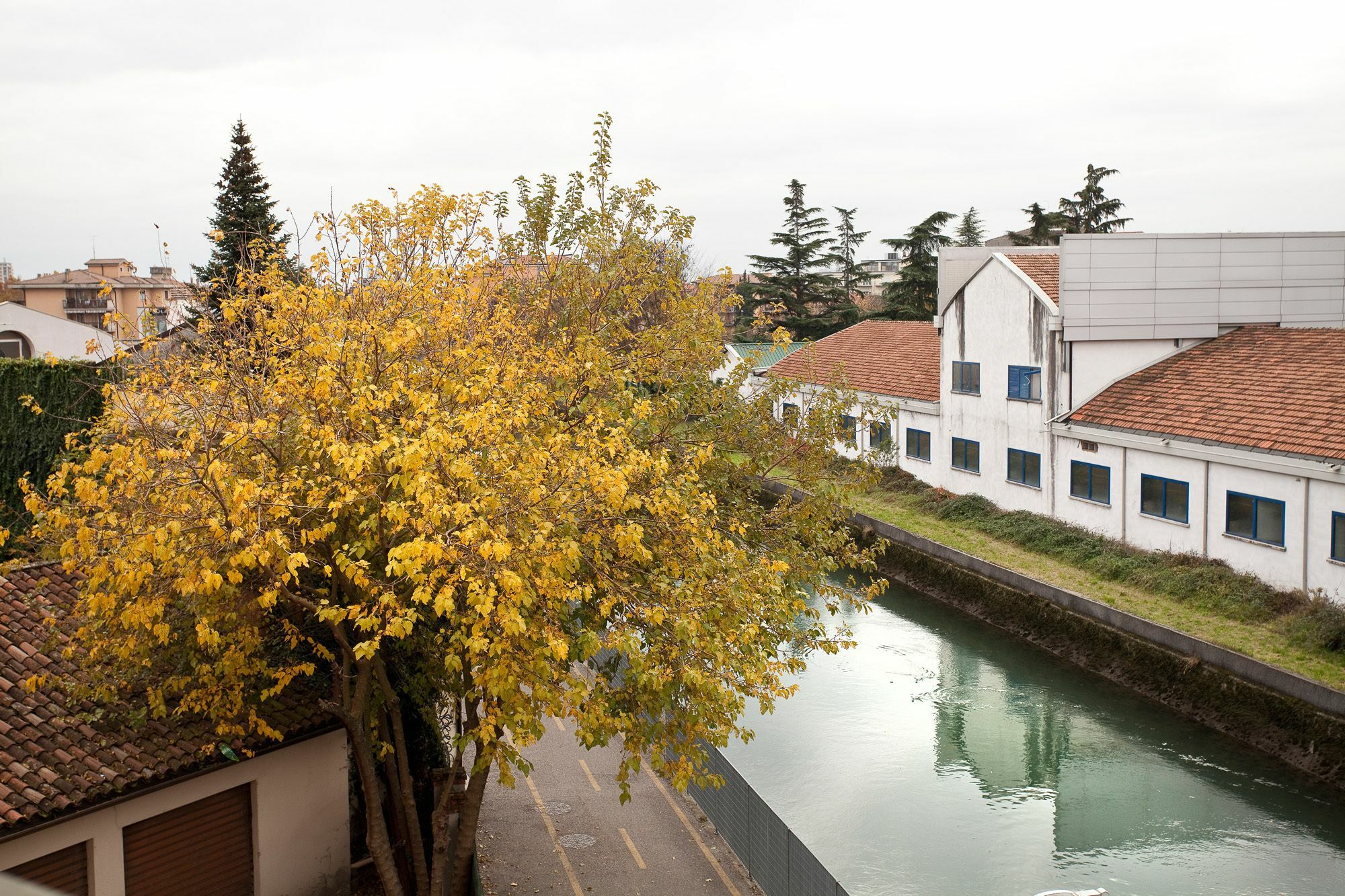 Al Canale Apartment Verona Exterior photo